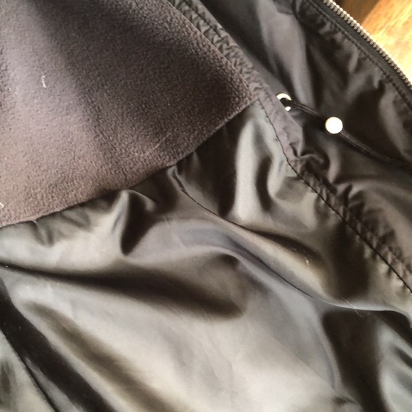 Ann Taylor loft down filled puffer with faux fur hood - Picture 6 of 6